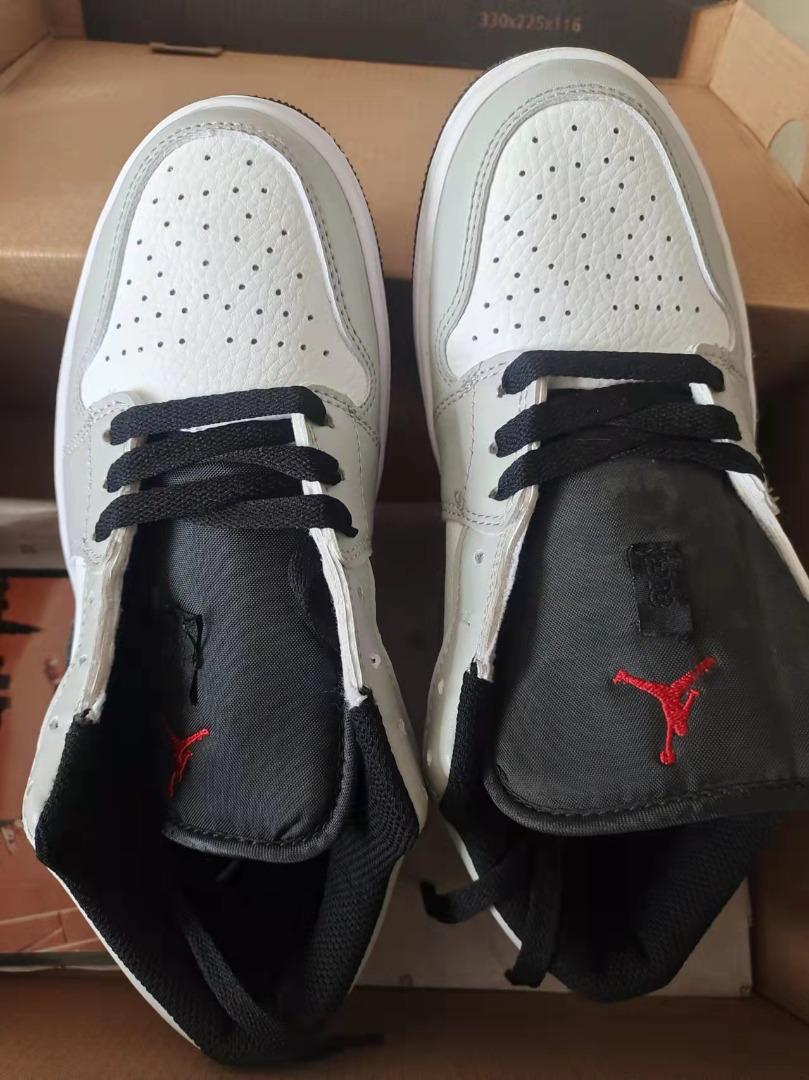 low light smoke grey jordan 1