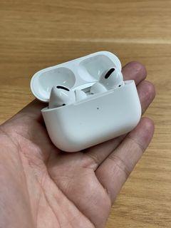 Apple Airpods Pro - Wireless Charging Case (Garansi ON!)