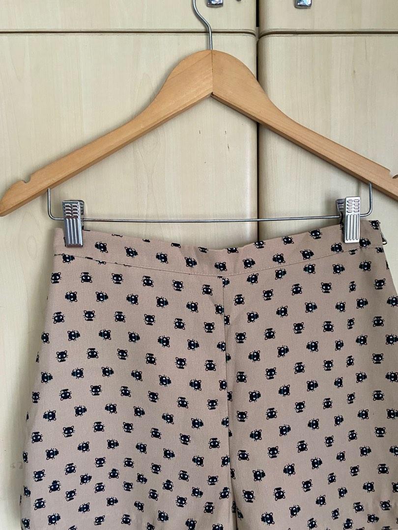 AUTH FOREVER 21 X HELLO KITTY COLLAB SHORTS (Category: Shorts) located in Pasig City. Submitted by babyiceice (Listing ID 1191172471, Image 2). Description: NO MEETS UPS***NO TRADES***NO WHEN WORN PICTURE***NO MEASUREMENTS PLS READ THE DESCRIPTION CAREFULLY AND LOOKAT THE PICTURES POSTED, NO COMPLAINTS OR REFUND WILL BE ENTERTAINED WITH ANY OF THE FLAWS POSTED OR PICTURED. USED 1x ONLY EXCELLENT CONDITION ALL SALES FINAL NO RETURN NO EXCHANGE NO 