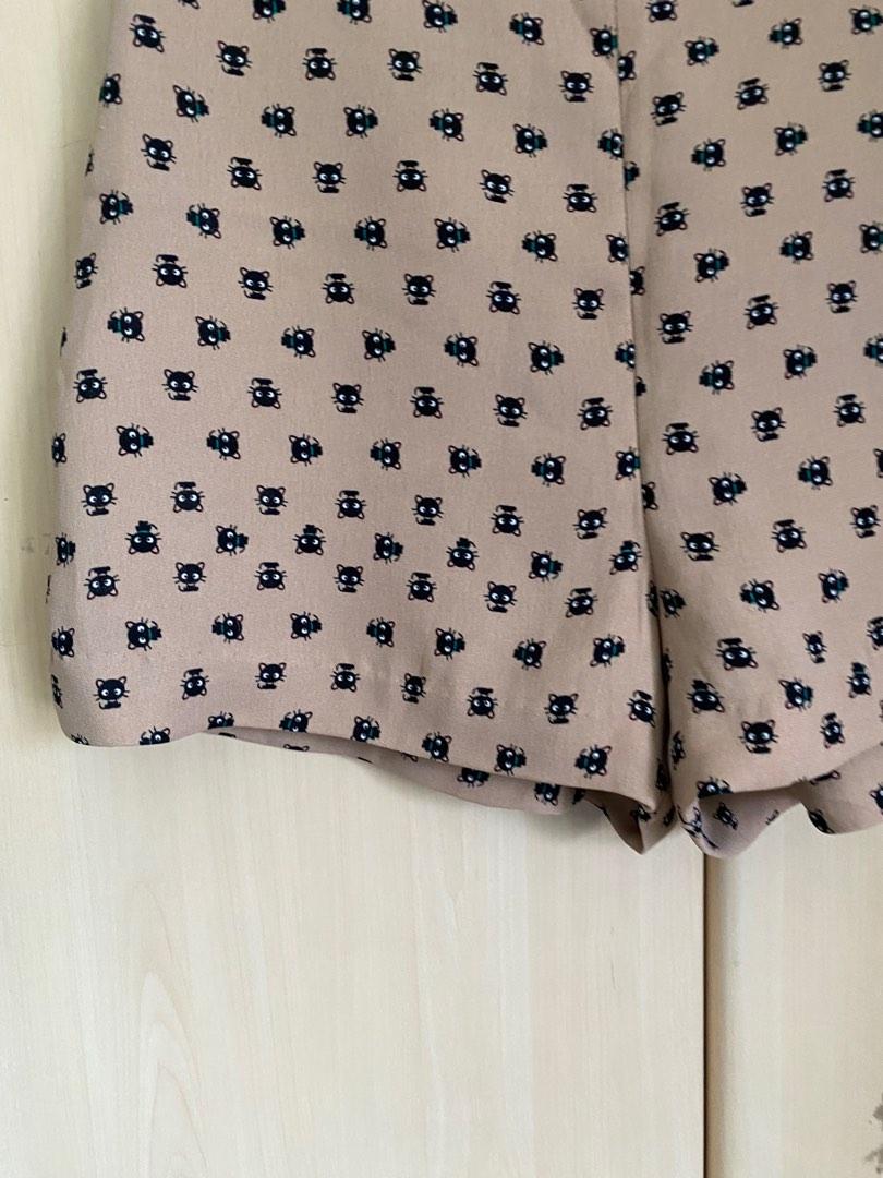 AUTH FOREVER 21 X HELLO KITTY COLLAB SHORTS (Category: Shorts) located in Pasig City. Submitted by babyiceice (Listing ID 1191172471, Image 3). Description: NO MEETS UPS***NO TRADES***NO WHEN WORN PICTURE***NO MEASUREMENTS PLS READ THE DESCRIPTION CAREFULLY AND LOOKAT THE PICTURES POSTED, NO COMPLAINTS OR REFUND WILL BE ENTERTAINED WITH ANY OF THE FLAWS POSTED OR PICTURED. USED 1x ONLY EXCELLENT CONDITION ALL SALES FINAL NO RETURN NO EXCHANGE NO 