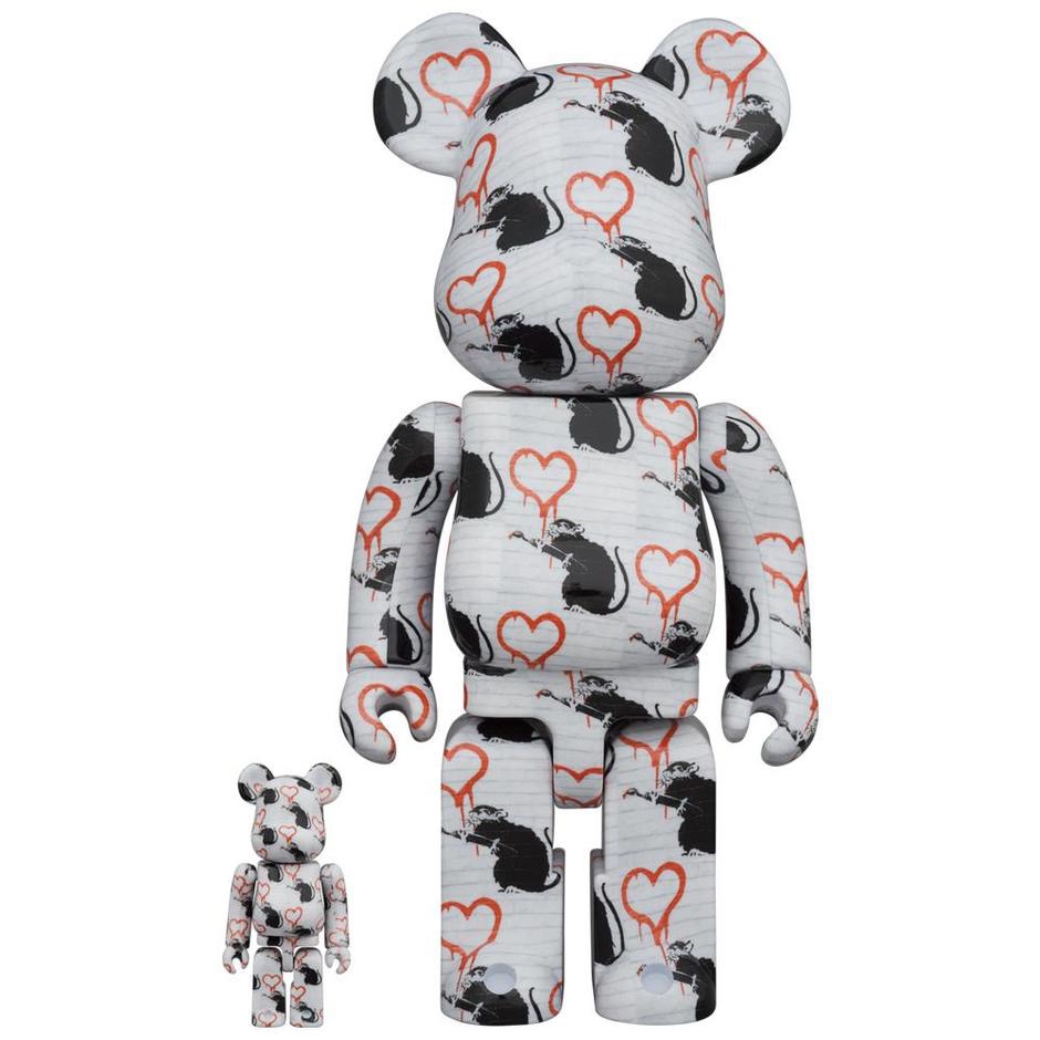 Bearbrick Banksy (Brandalised) Love Rats 400 + 100, Hobbies & Toys
