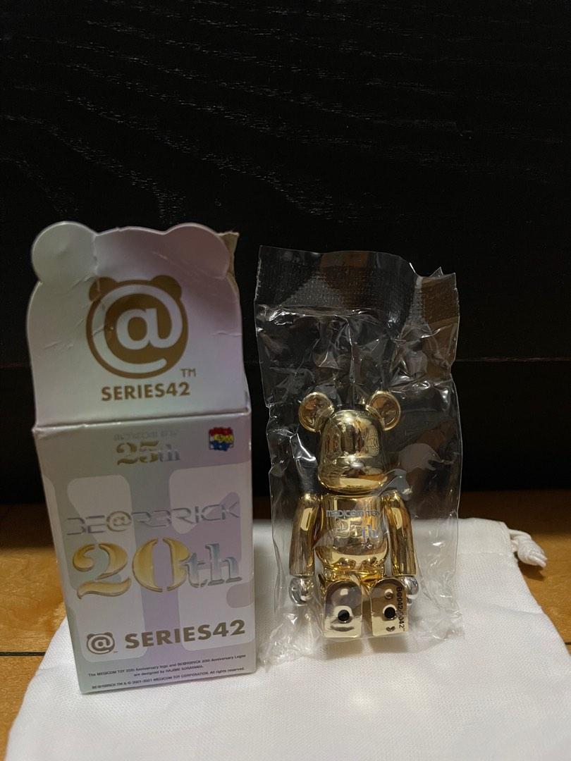 Bearbrick Series 42 Secret•Sorayama Gold Medicom Be@rbrick 25th