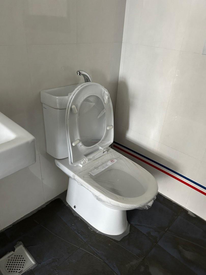 BTO toilet bowl, Furniture & Home Living, Bathroom & Kitchen Fixtures