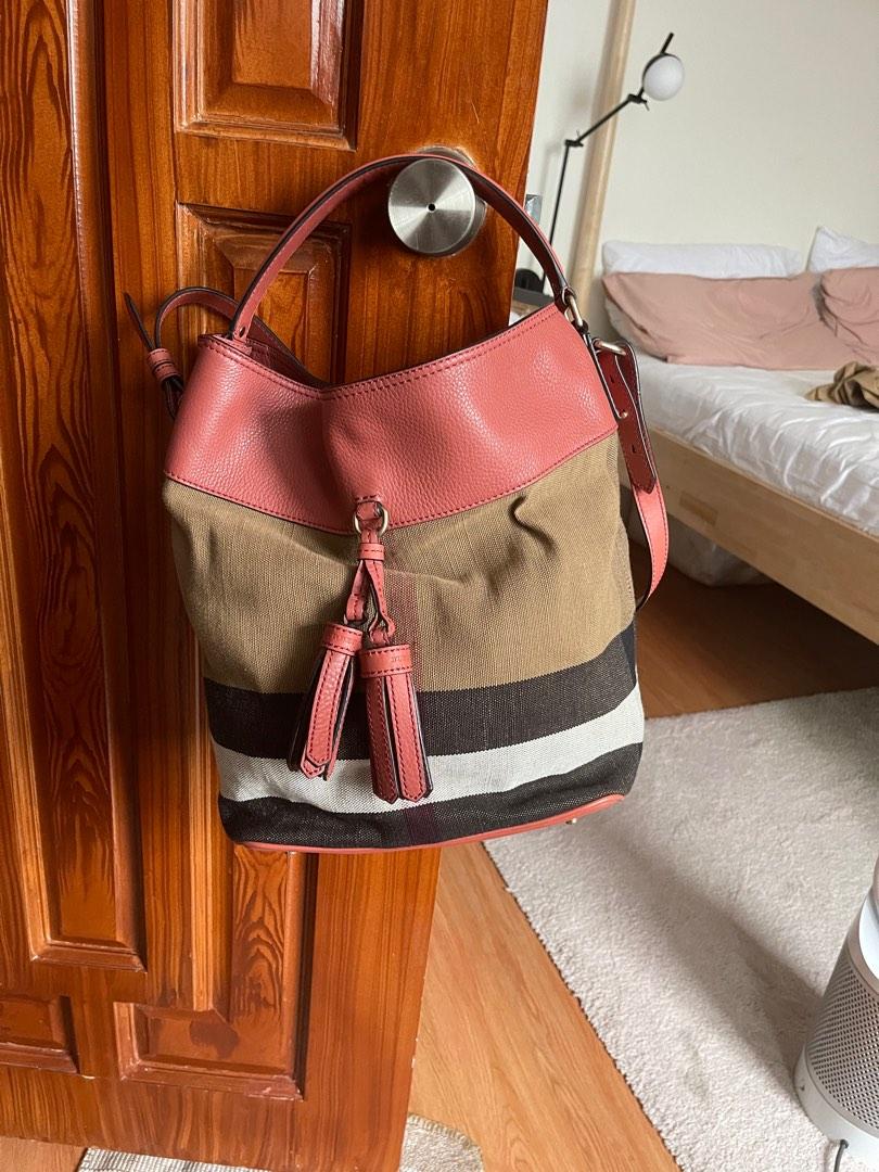 Burberry canvas bucket bag hotsell