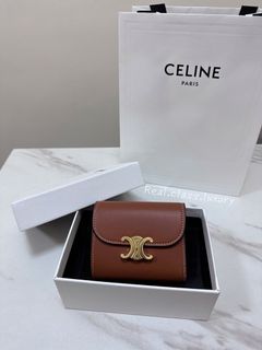 （分類：）位於 。 由 realclassluxury 提交（商品編號 1191235927，圖片 1）。簡介： 。