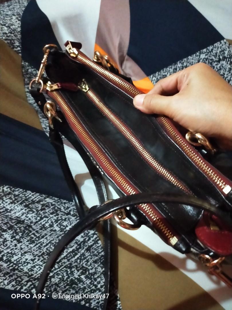 Coach Repaint Leather Bag, Luxury, Bags & Wallets on Carousell