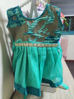 (Category: ) located in . Submitted by SanaR (Listing ID 1191230377, Image 1). Description: .