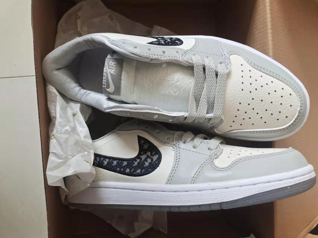trendy sneakers jordan