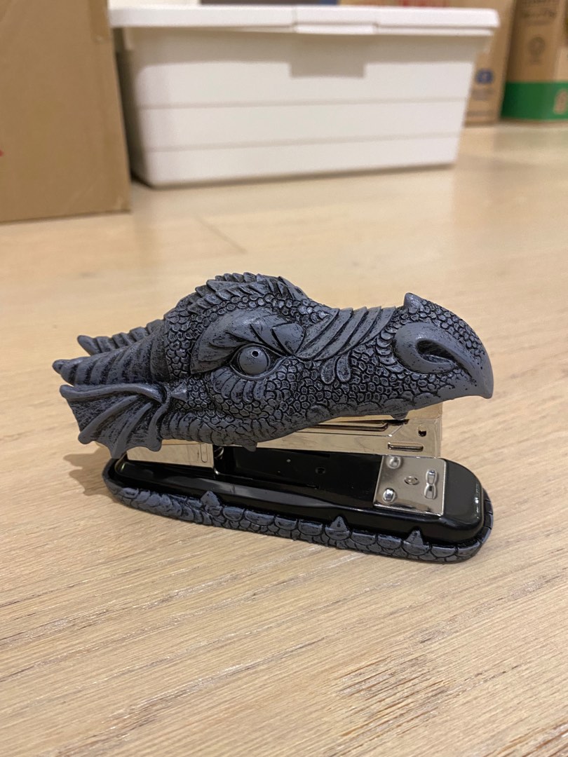 Dragon Stapler, Hobbies & Toys, Stationery & Craft, Stationery & School