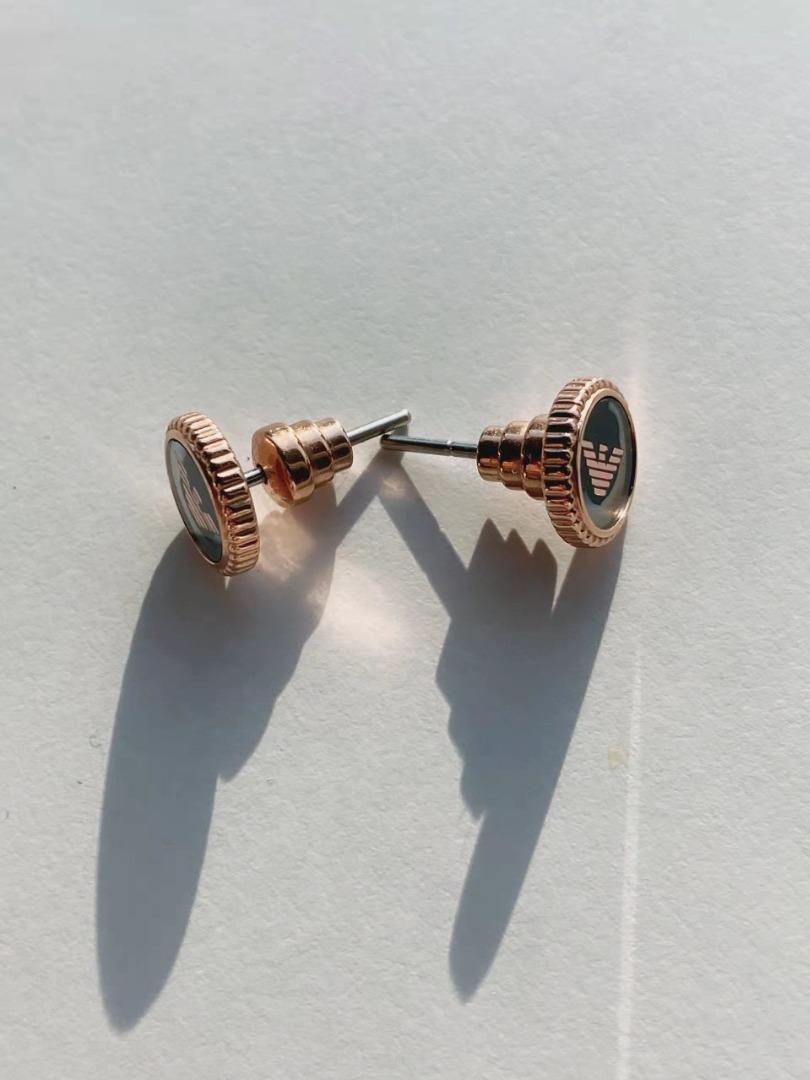 Gold discount eagle earrings