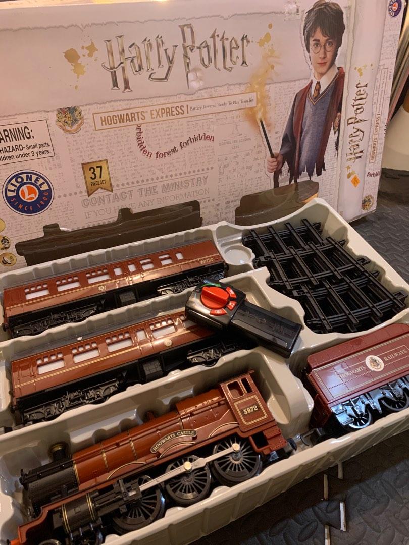 HARRY POTTER ( TRAIN SET ) By LIONEL, Hobbies & Toys, Toys & Games on