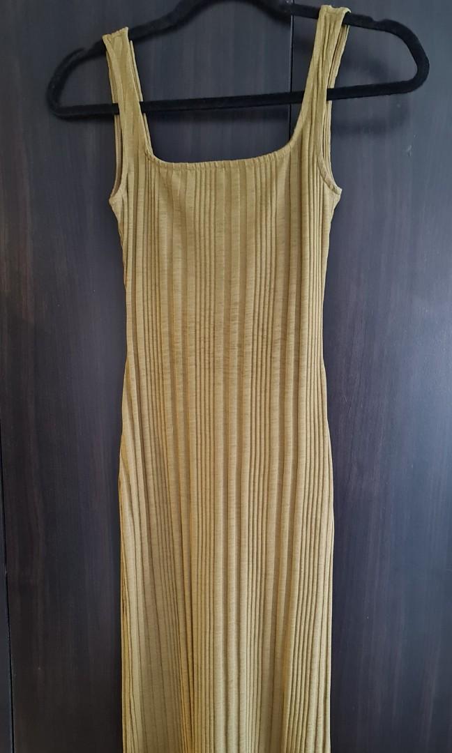 H&M Olive Green Rib Knit Dress, Women's Fashion, Dresses & Sets, Dresses on  Carousell