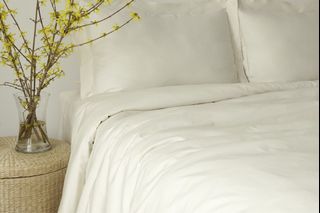 (Category: ) located in . Submitted by comfybeddings (Listing ID 1190997008, Image 1). Description: .