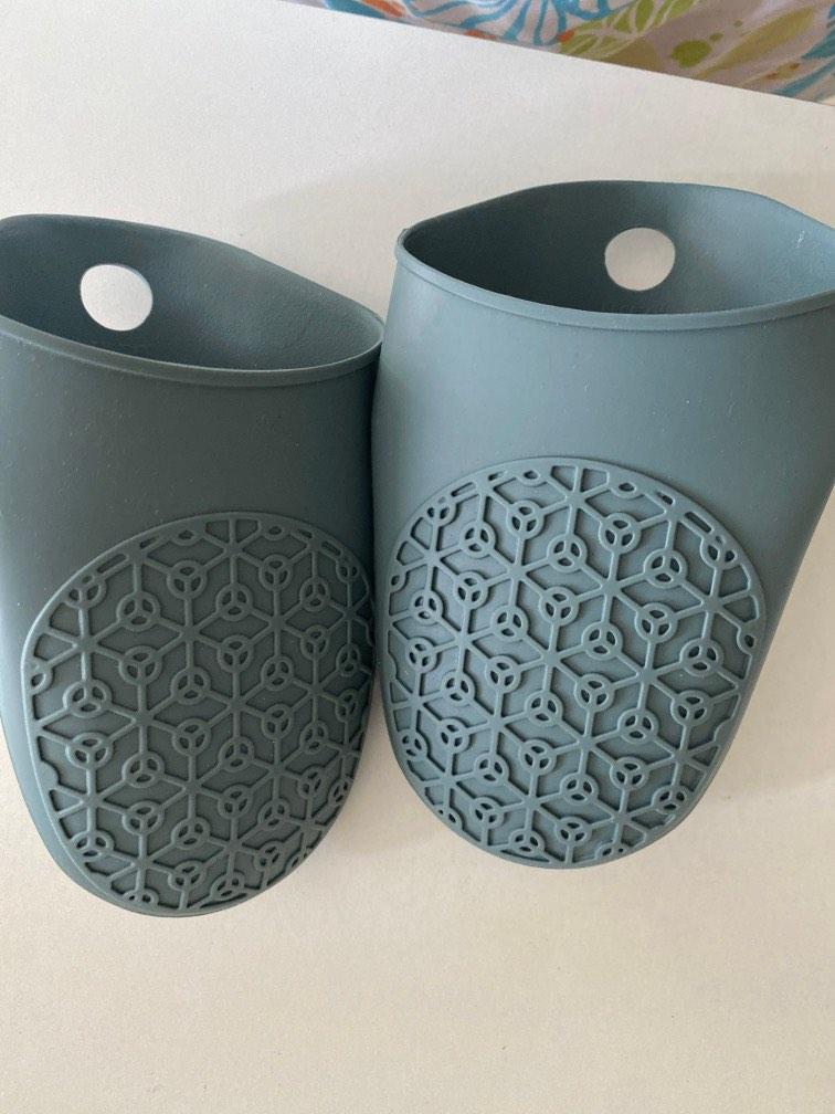 Ikea oven glove sandviva, Furniture & Home Living, Kitchenware