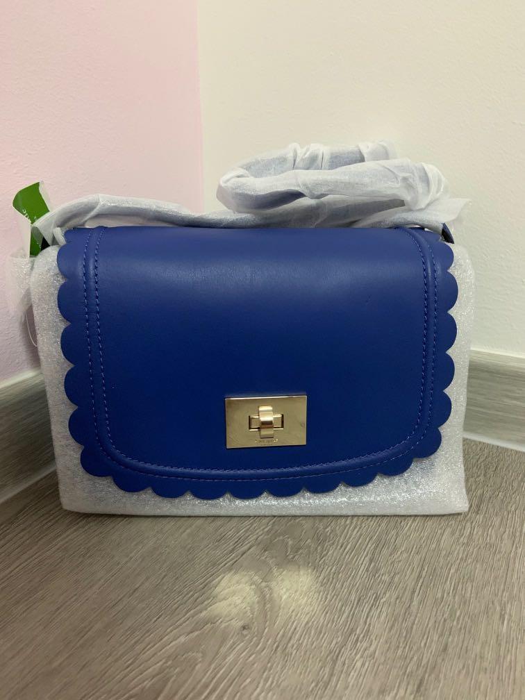 Kate spade store scallop purse