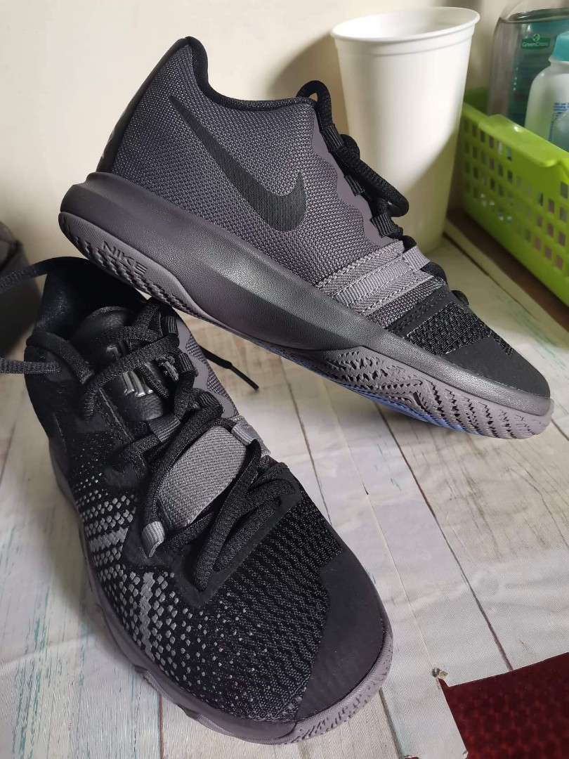 zalando kyrie flytrap