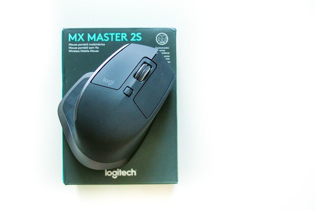 Logitech MX Master 2s mouse wireless bluetooth graphite for laptop ...