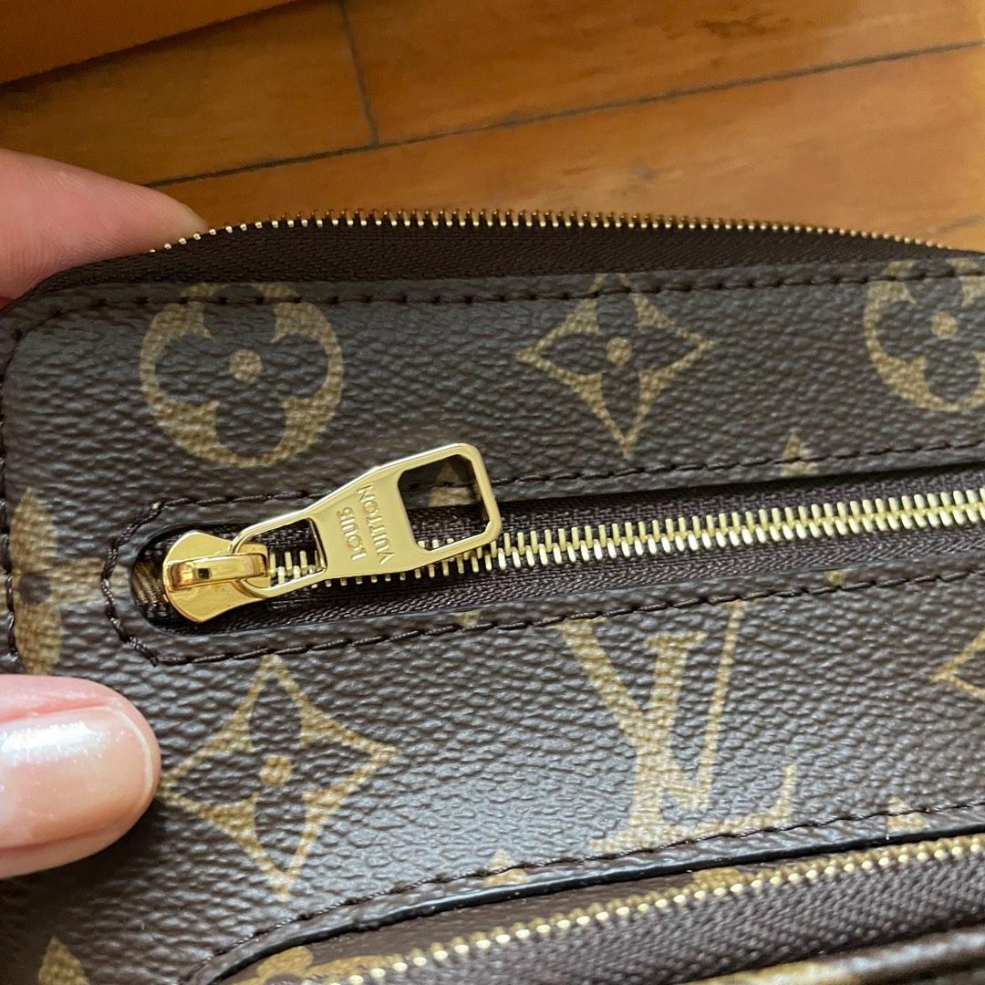 SS21 Essential Bag!, Louis Vuitton UTILITY PHONE SLEEVE