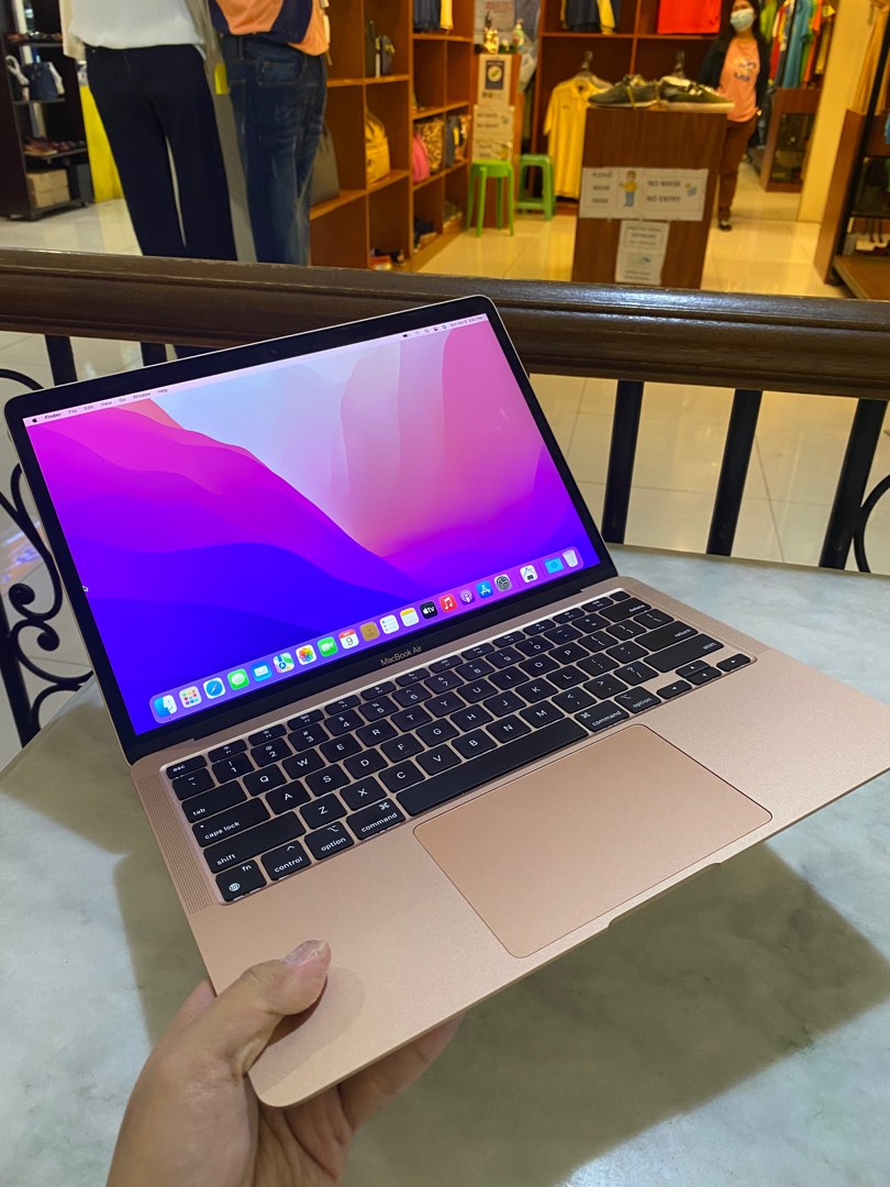 Macbook Air Gold M1 Chip 8gb Ram 256gb SSD Complete with box and unused