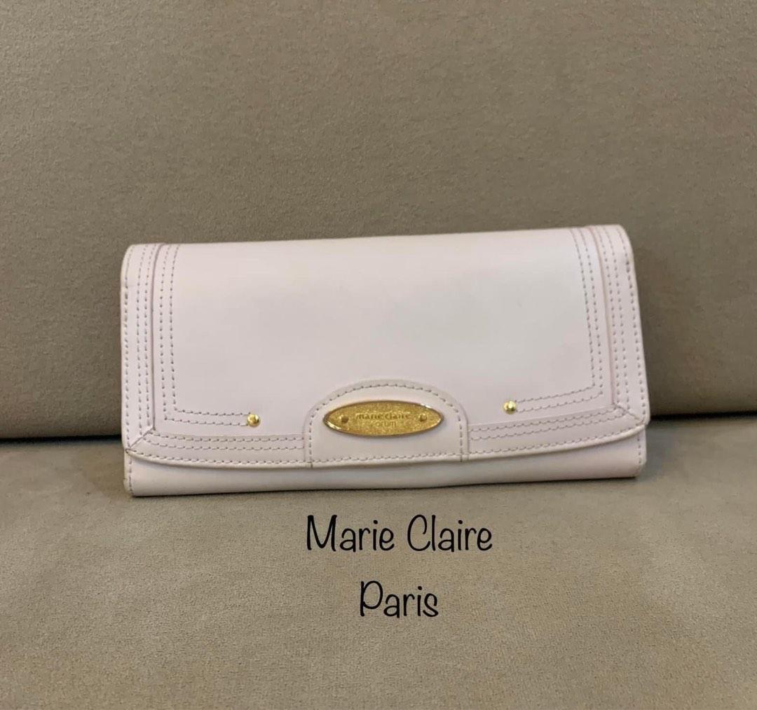 Marie Claire Leather Long Wallet (Category: Luxury Bags & Wallets) located in Paranaque City. Submitted by katlouieleandicho (Listing ID 1191232630, Image 1). Description: 💯Authentic #marieclaire Leather Long Wallet Made in Italy Rank AB P500.