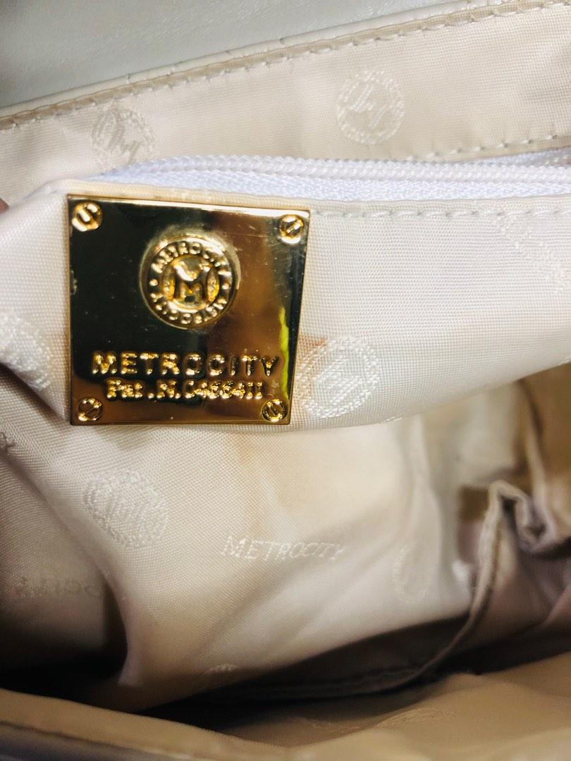 METROCITY Women's Buona collection Crossbody bag M213MQ0364