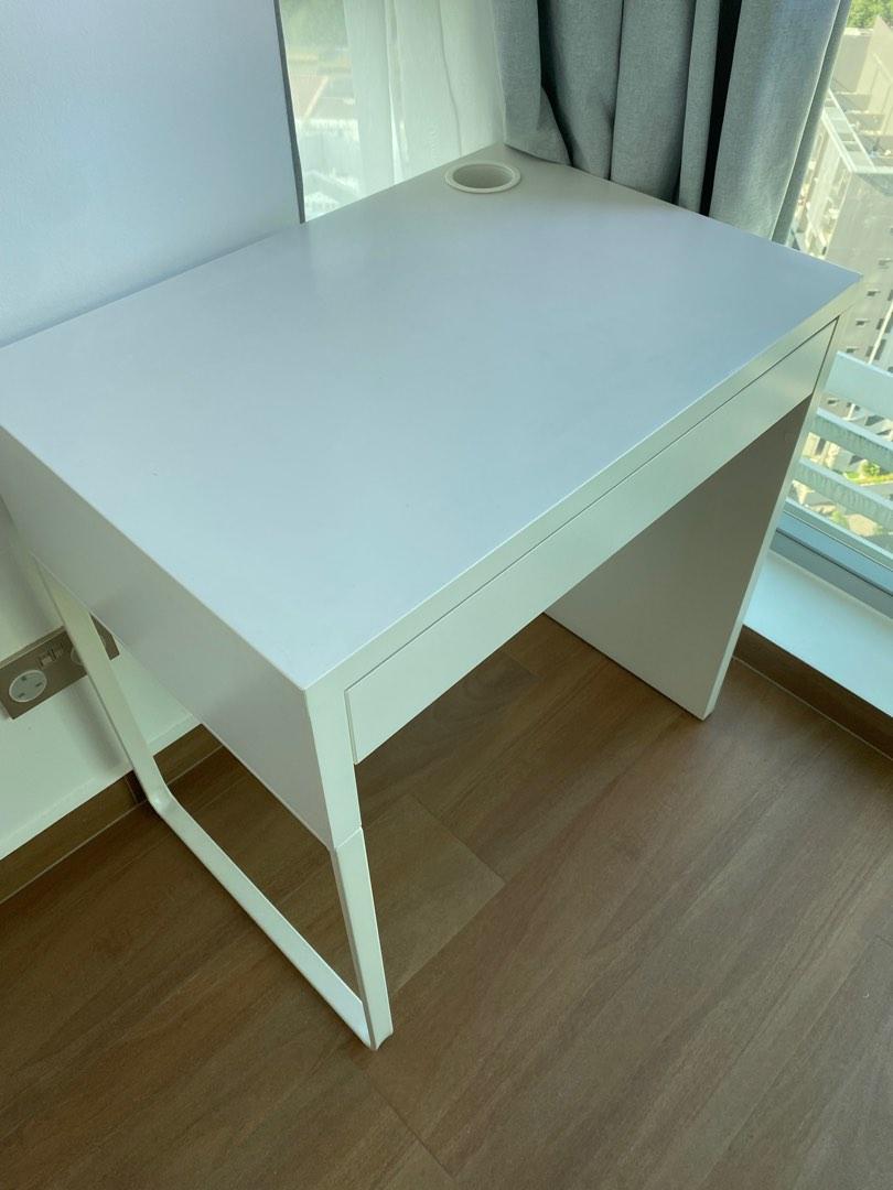 Micke ikea self pick up, Furniture & Home Living, Furniture, Other Home