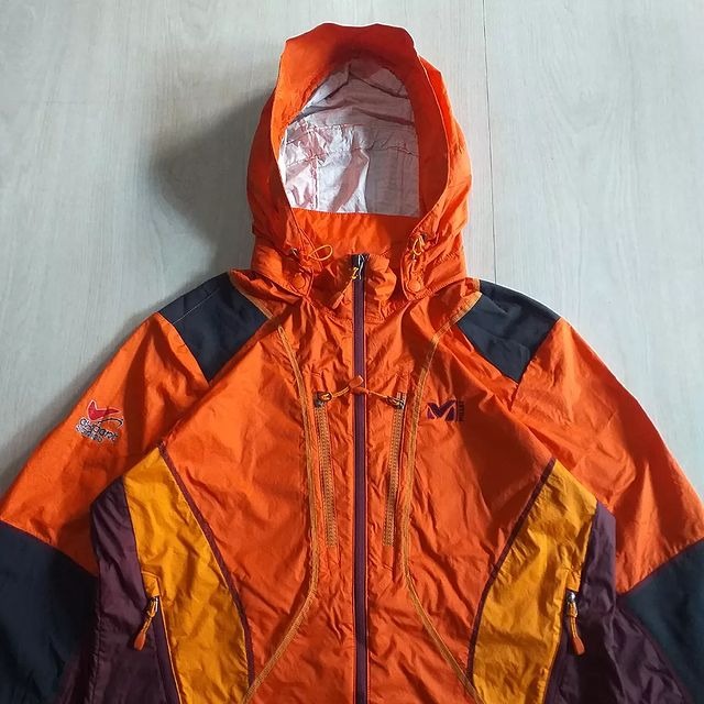 MILLET OUTDOOR JACKET, Fesyen Pria, Pakaian , Baju Luaran di Carousell