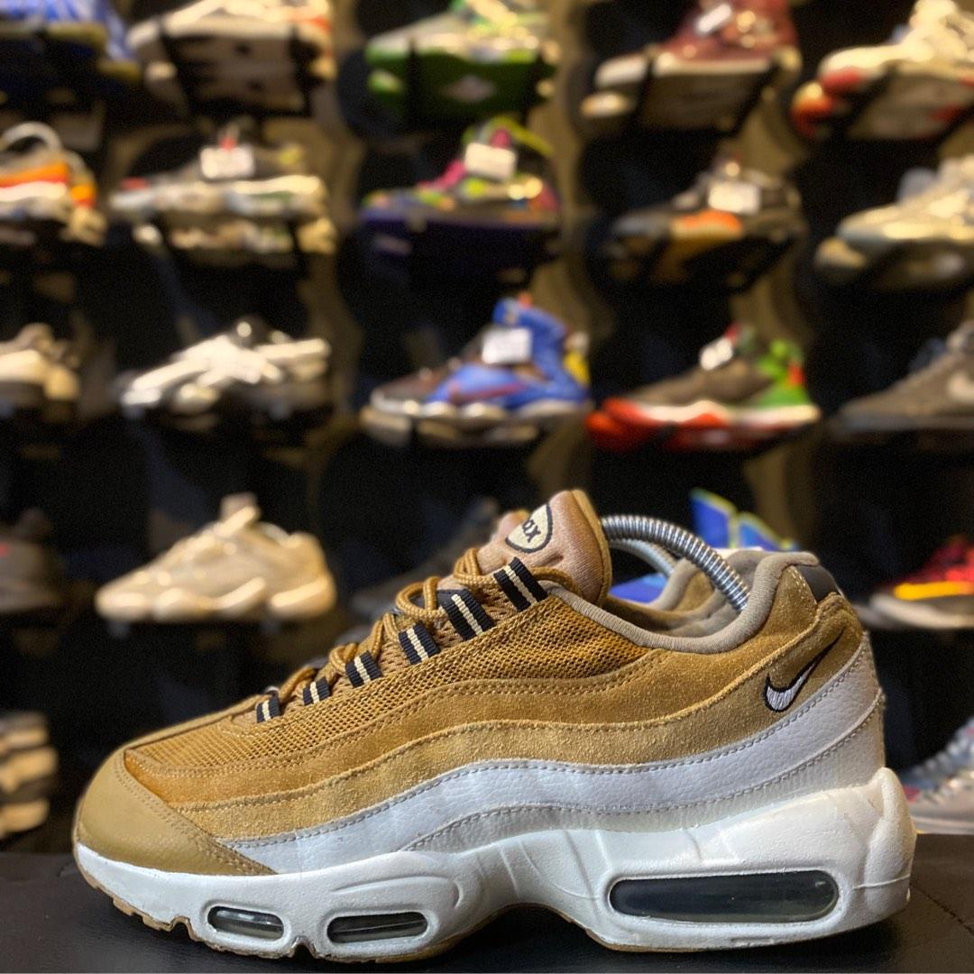 Nike Air Max 95 Essential Wheat Gold