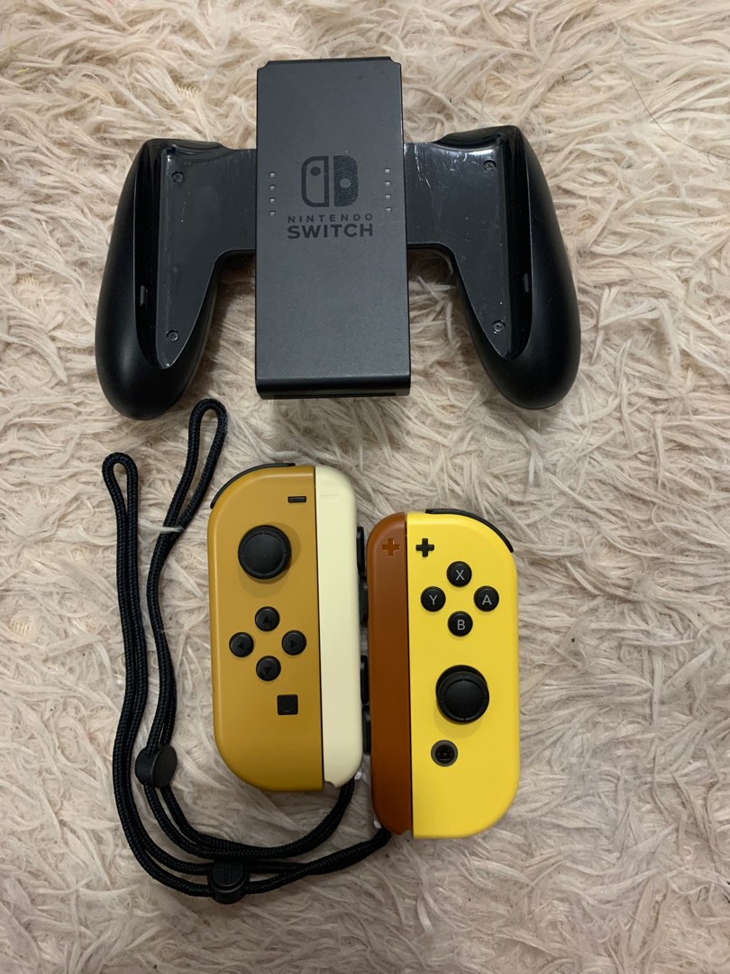 Nintendo Switch Pokémon Pikachu Eevee Joycons, Video Gaming, Gaming