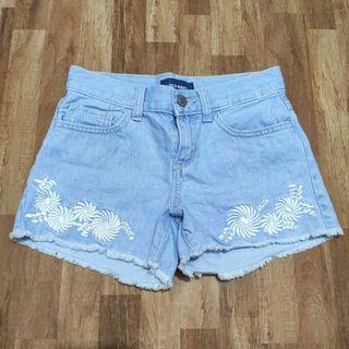 Old navy kids shorts 10