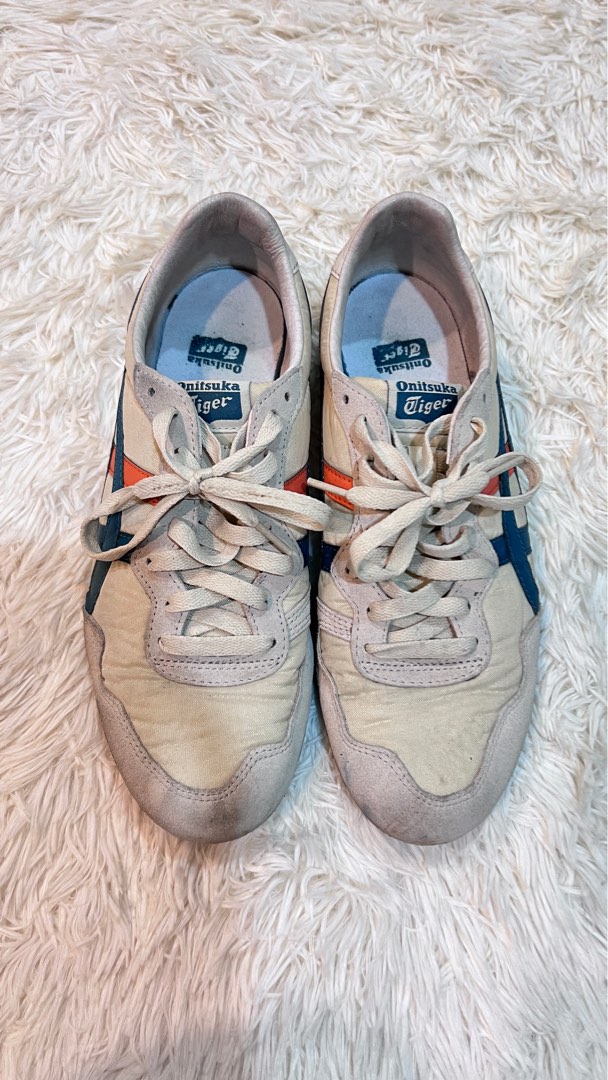 Asics top tiger stripes