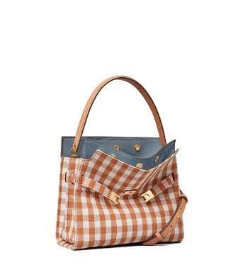 💯ORIGINAL TORY BURCH LEE RADZIWILL GINGHAM PETITE DOUBLE BAG (Category: Luxury Bags & Wallets) located in Quezon City. Submitted by ashongsstore (Listing ID 1191237990, Image 2). Description: ✴️T0RY BURCH COLLECTION✴️ 🇵🇭ONHAND🇵🇭 TORY BURCH LEE RADZIWILL GINGHAM PETITE DOUBLE BAG PM FOR THE PRICE 📫 This season, we introduce gingham taken in new directions. Our Lee Radziwill Petite Double Bag is beautifully crafted in cotton bonded to Italian