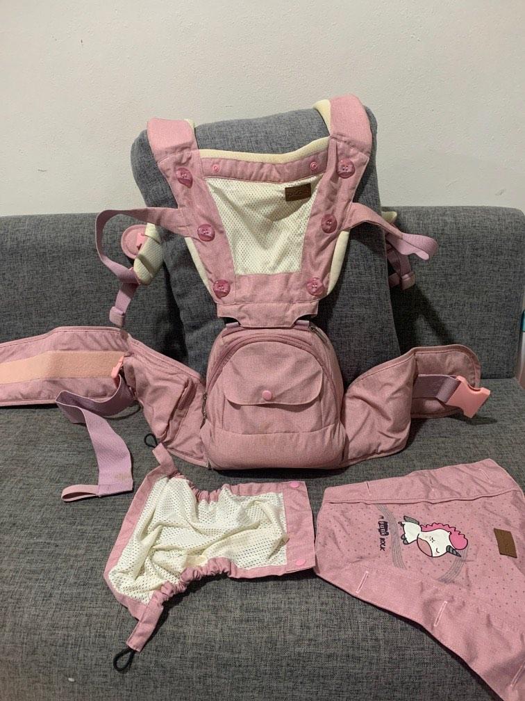 Piccolo Hip Carrier, Babies & Kids, Going Out, Carriers & Slings on