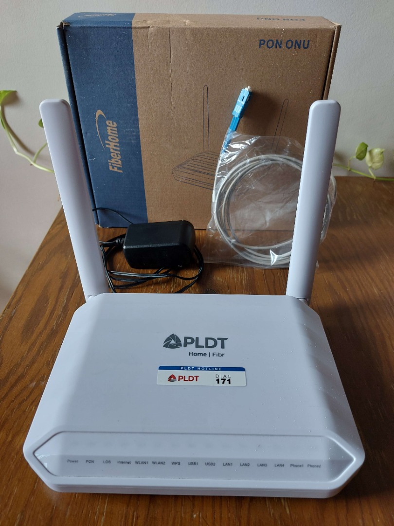 PLDT Router FiberHome HG6245D, Computers & Tech, Parts & Accessories