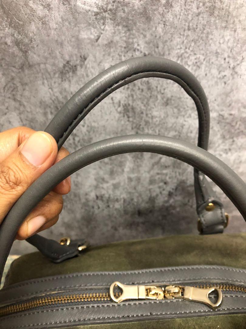 Popcorn Milano Camouflage Sling Bag, Women's Fashion, Bags & Wallets