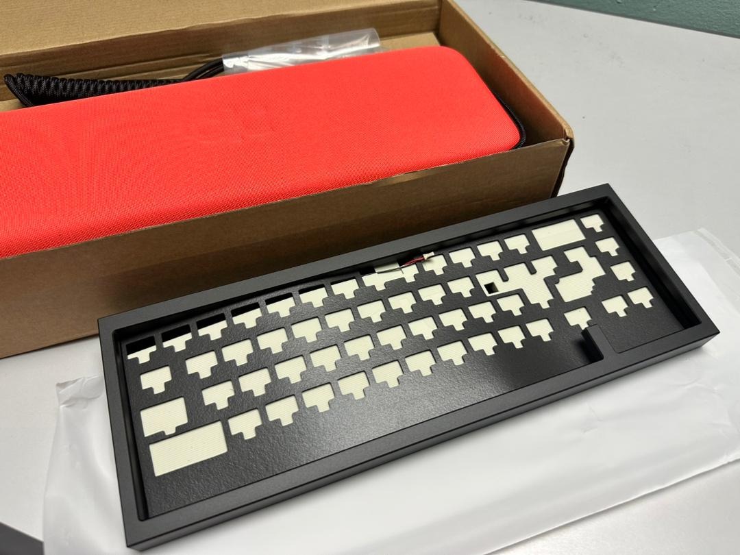 QK65 Full black, Computers & Tech, Parts & Accessories, Computer