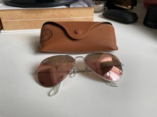 （分類：）位於 。 由 lizzymo 提交（商品編號 1191098716，圖片 1）。簡介： 。
