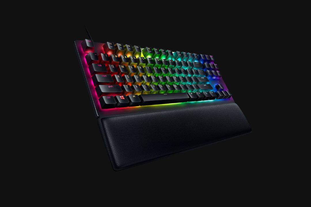 全新現貨)Razer Huntsman V2 Tenkeyless線性紅軸/有聲紫軸黑色(原裝