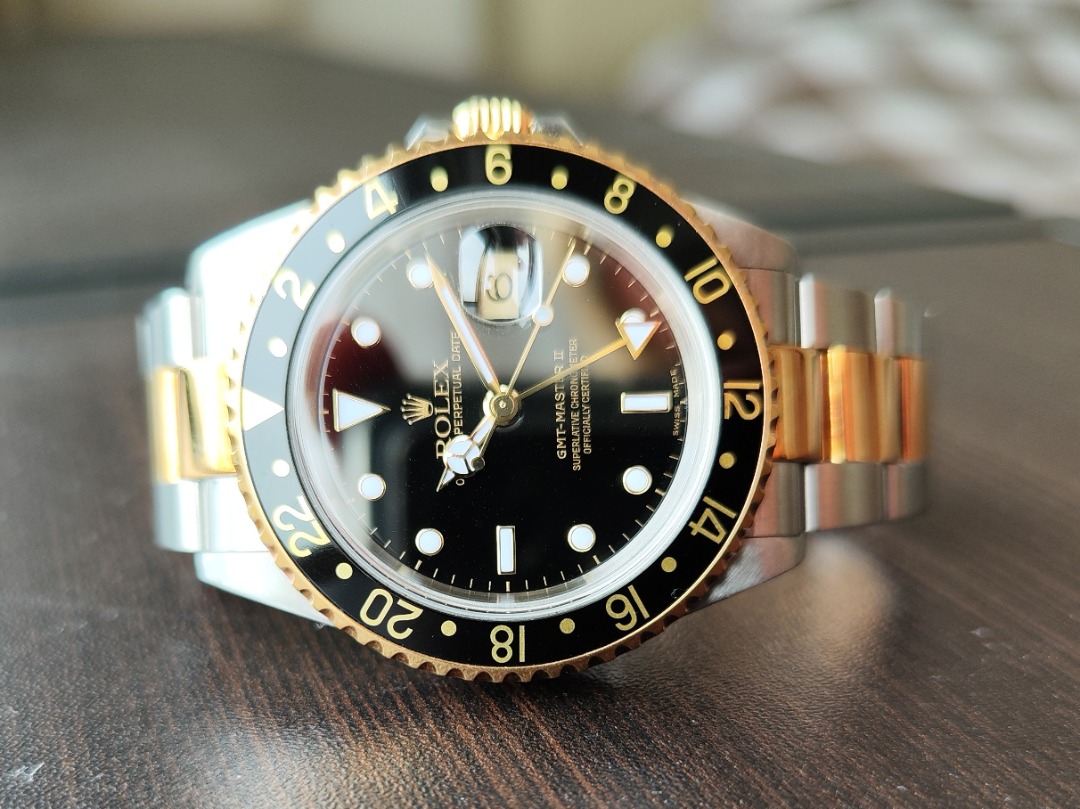 Gmt ii shop two tone