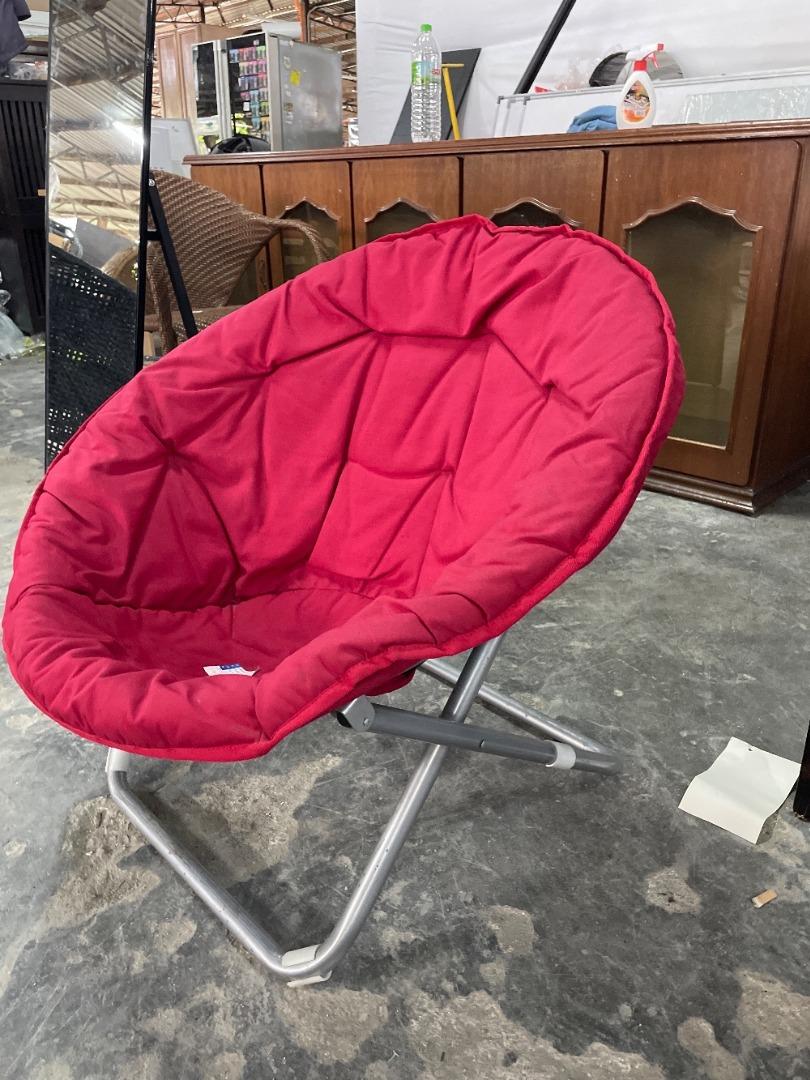 Round hot sale fabric chair