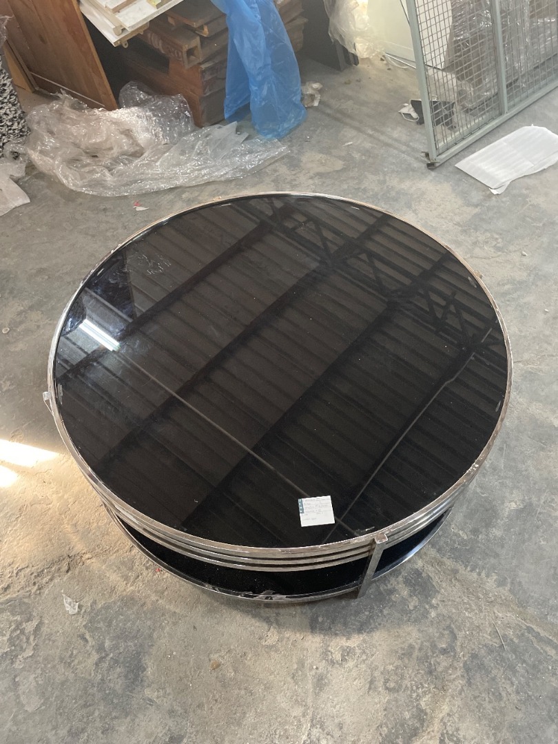Round Glass Coffee Table Black Colour / Meja Kopi Kaca Bulat Warna ...