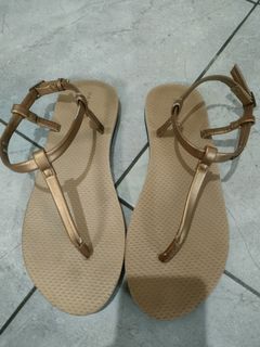 (Kategori: ) berada di . Dikirim oleh Andi_Nday (ID iklan 1191102575, Gambar 1). Deskripsi: .