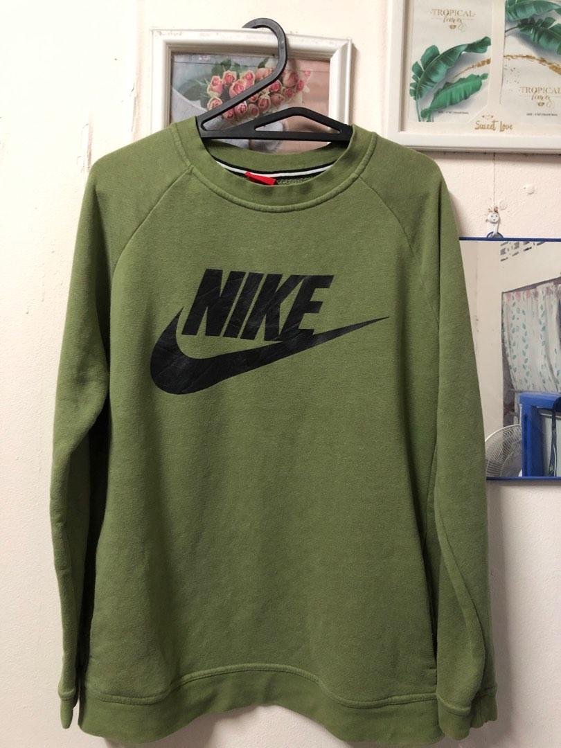 SWEATSHIRT NIKE SOFT GREEN Women s Fashion Tops Longsleeves