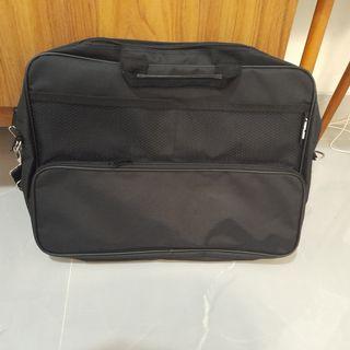 Tas laptop
