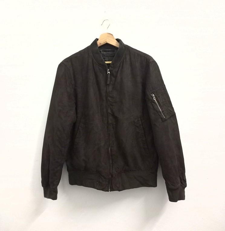 Uniqlo best sale velvet jacket