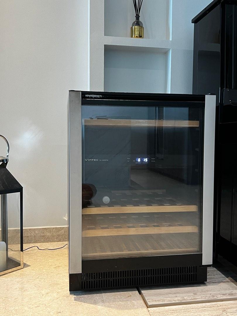 Vintec Dual Zone 40 bottle wine fridge, TV & Home Appliances, Kitchen