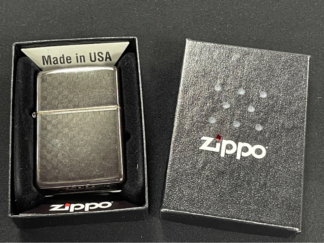Zippo Classic Grey Carbon Fiber Inspired, Everything Else, Others on