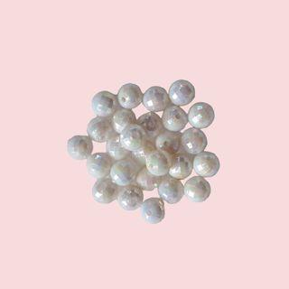 100PCS 8MM White Iridescent Geometric Faux Acrylic Beads for Handmade/Jewelry Making
