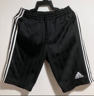 (Category: ) located in . Submitted by loeighty (Listing ID 1191421275, Image 1). Description: .