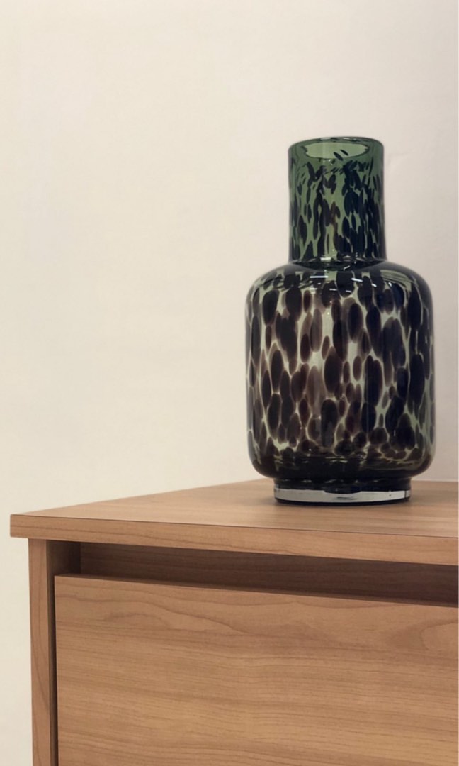 Aesthetic Glass Vase, Furniture & Home Living, Home Decor, Vases